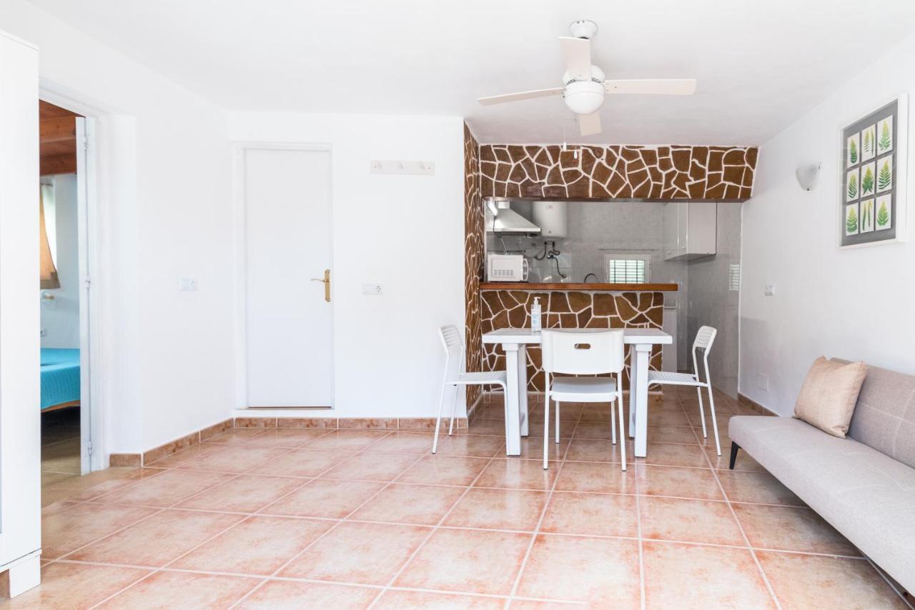 Apartamentos Mayans Sant Ferran de Ses Roques Εξωτερικό φωτογραφία