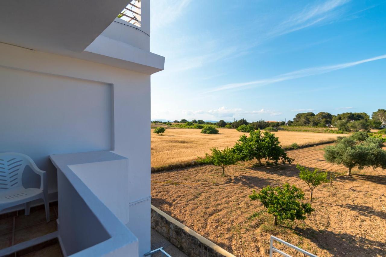 Apartamentos Mayans Sant Ferran de Ses Roques Εξωτερικό φωτογραφία